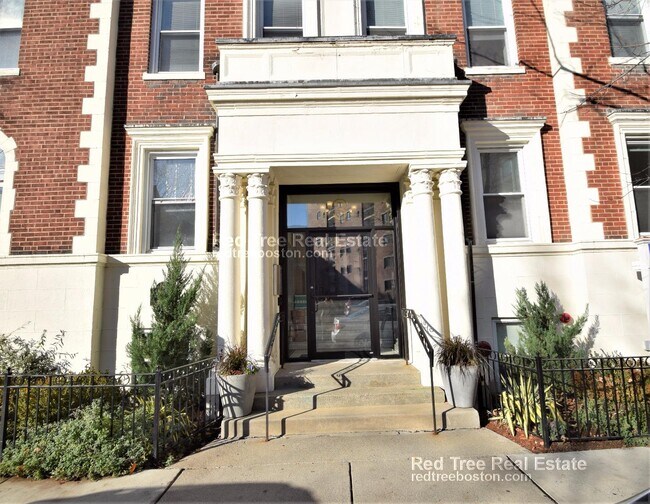 Building Photo - 3 Chauncy St