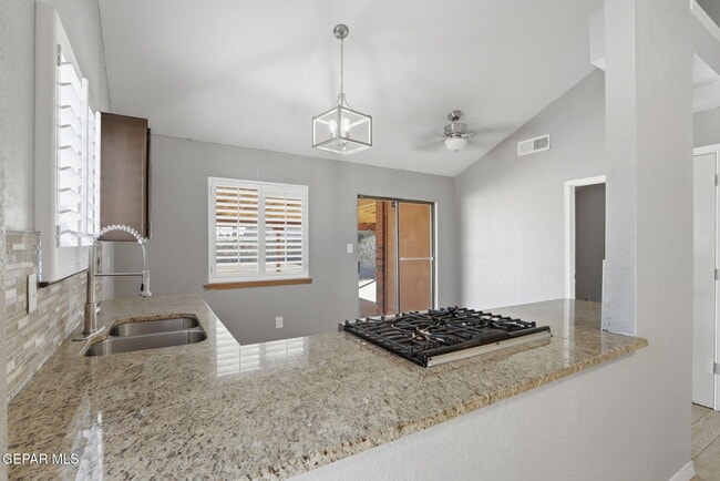 Building Photo - 11734 Stone Castle Dr