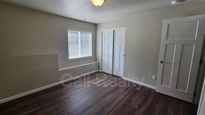 Building Photo - 4306 N Centennial Ln