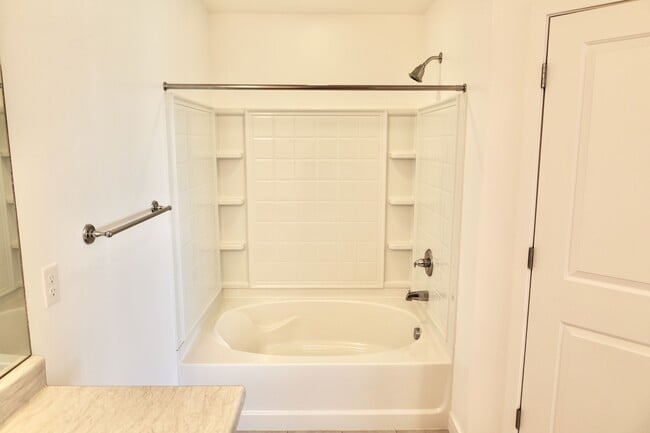 Building Photo - 15104 S Wild Horse Wy