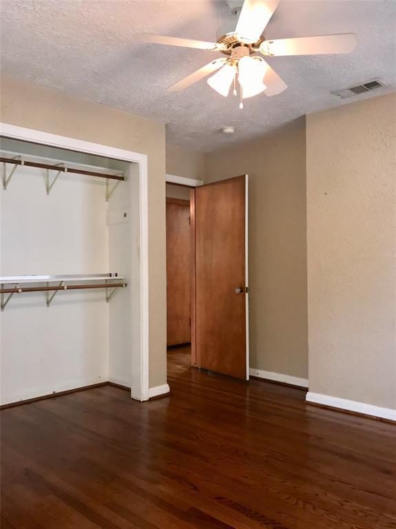 Building Photo - 2115 Gardenia Dr