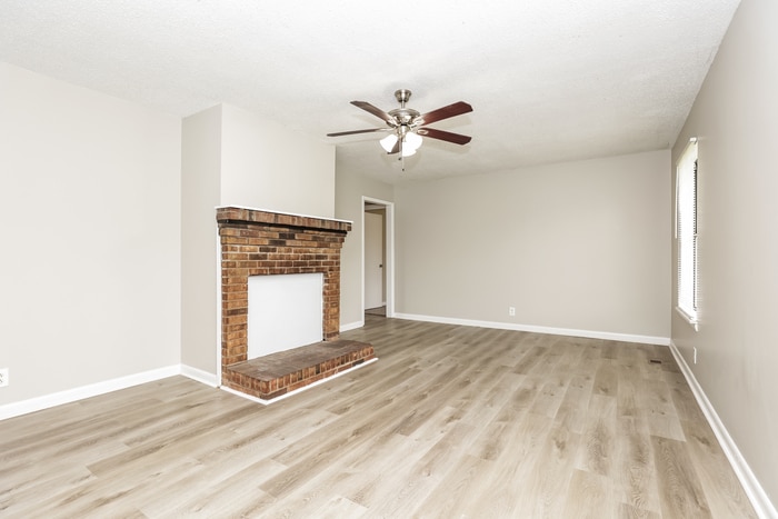 Building Photo - 2383 Paddock Dr