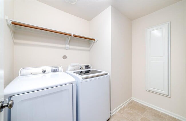 Building Photo - 7007 Sierra Night Dr