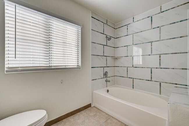 Building Photo - Tri-Level Home with Pool & Spa in Henderson, 89074