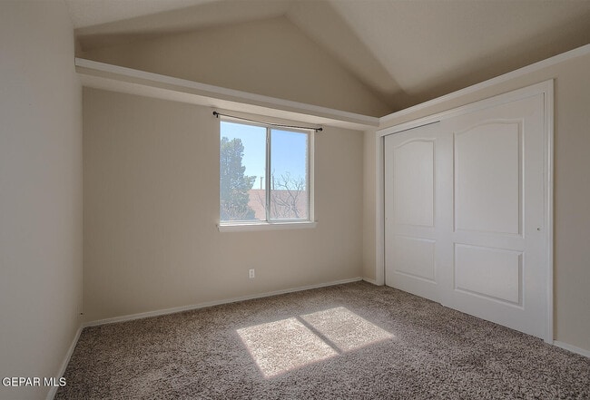 Building Photo - 12110 Sal Rasura Ct