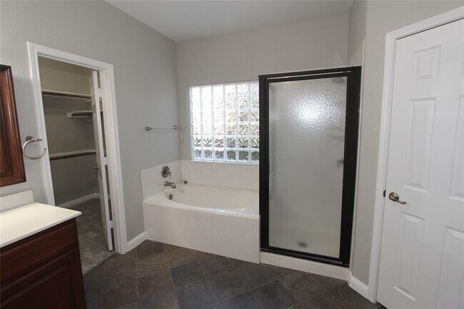 Building Photo - 2702 Brubeck Bend