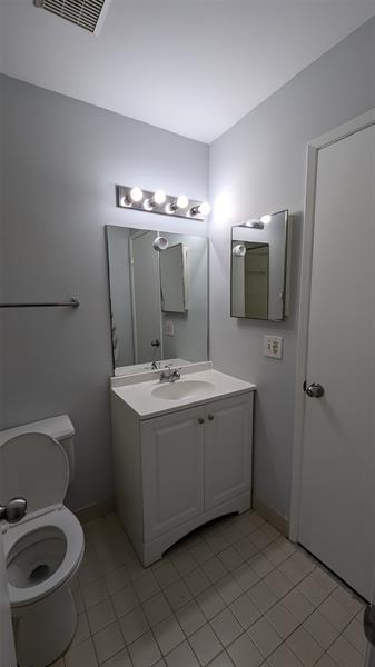 Building Photo - 9919 Nob Hill Ln