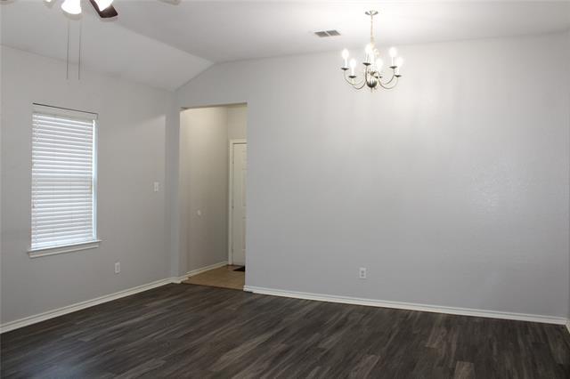 Building Photo - 1261 Redman Ave