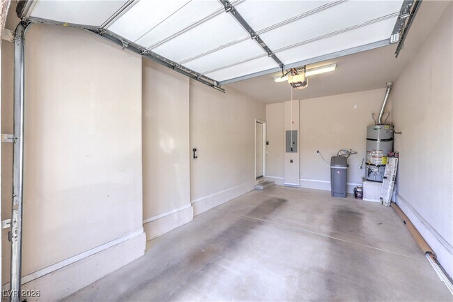 Building Photo - 801 Dana Hills Ct