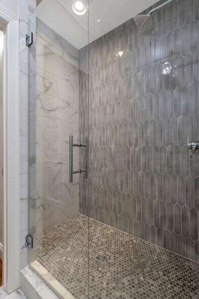 Building Photo - 132 Pennystone Cir