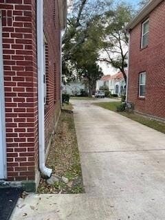 Building Photo - 135 Atherton Dr