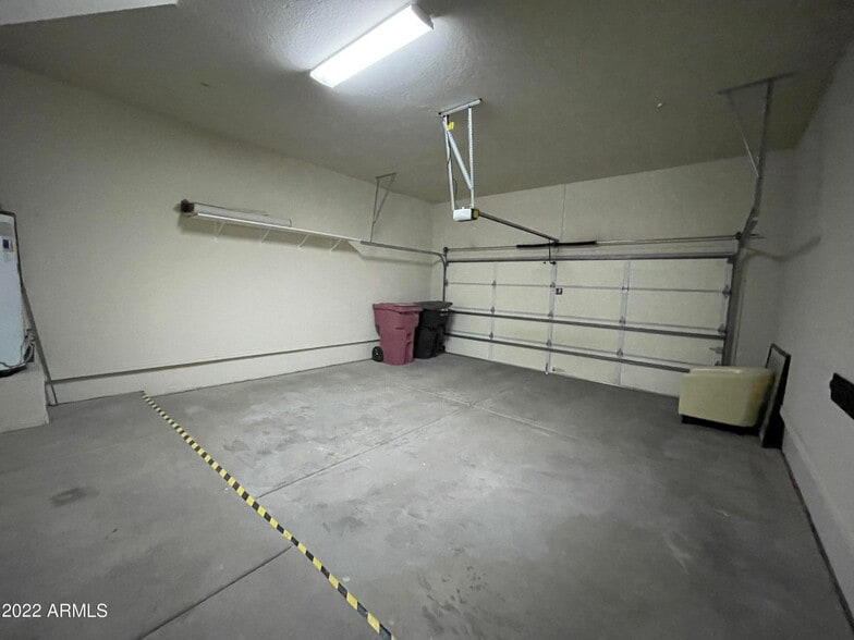 Building Photo - 16420 N Thompson Peak Pky