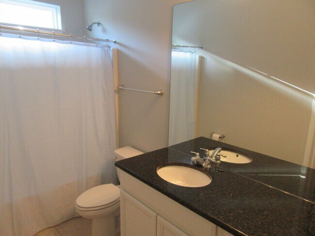 Building Photo - 315 Johnson Bayou Dr