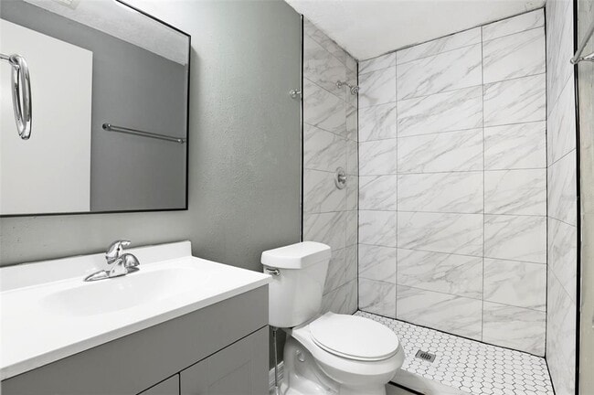 Building Photo - 344 Eron Way