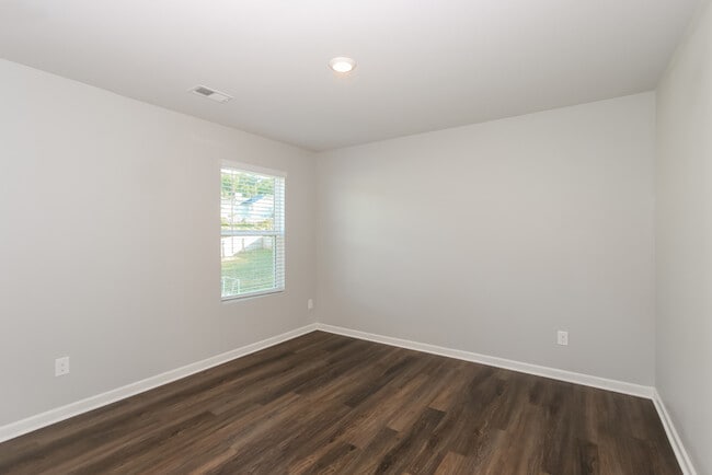 Building Photo - 2312 Peach Blossom Pass