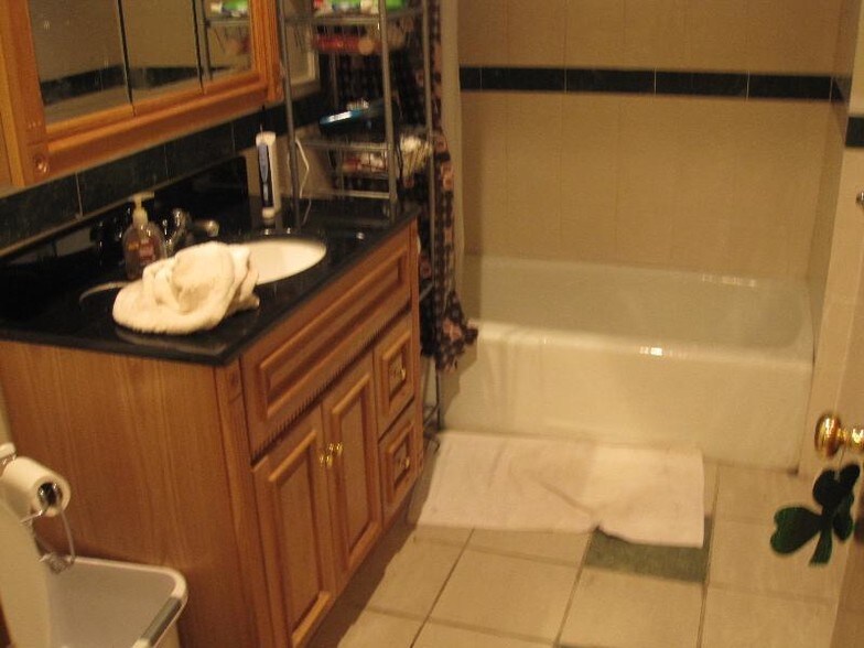 Building Photo - 97 St Stephen St