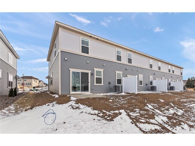 Building Photo - 2239 Tyrone Dr S