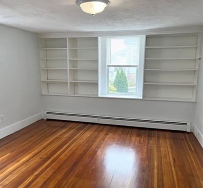 Building Photo - 18 Wellman St