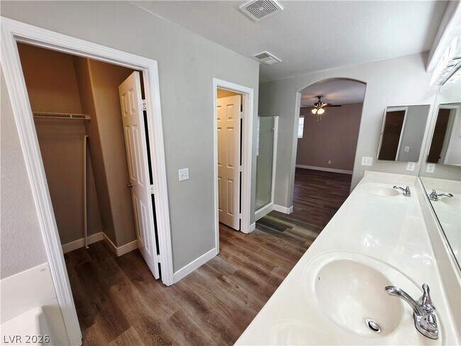 Building Photo - 8327 Fort Hallock Ave