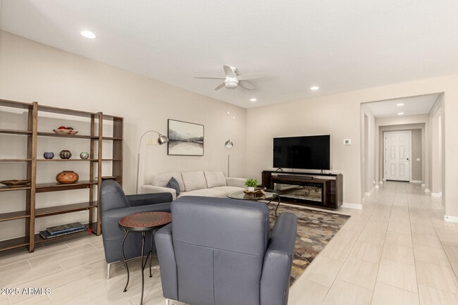 Building Photo - 36037 N Copper Hollow Way