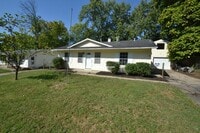 Building Photo - Completely refinished 3 bedroom house in C...