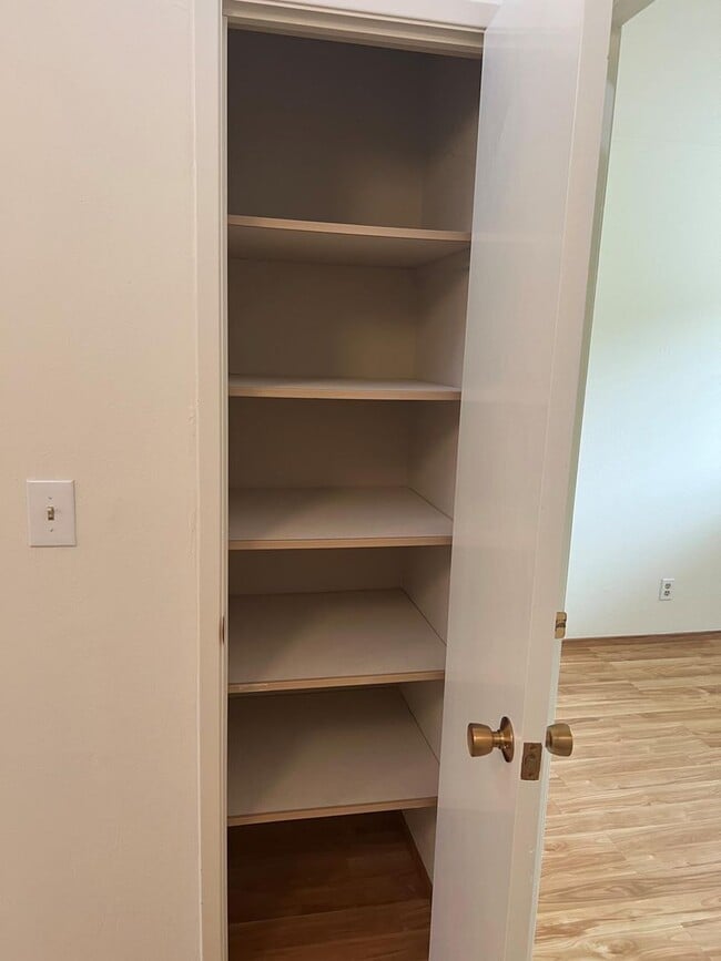 Building Photo - Elegant Executive Home Westborough SSF  5 ...