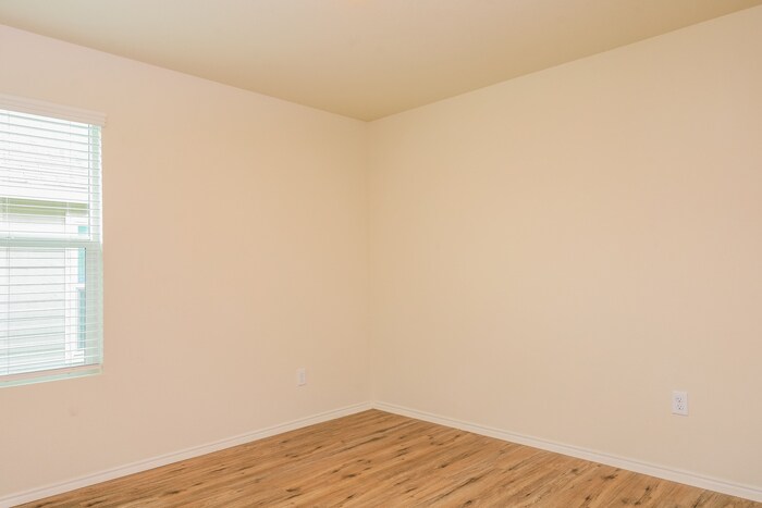 Building Photo - 4104 Wintergreen Dr