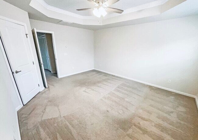 Building Photo - 8707 Red Canyon Way