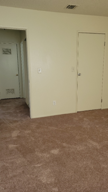 Building Photo - 15523 Barranca Way