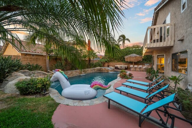 Building Photo - 2003 Pierce Ct