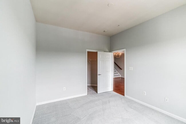 Building Photo - 21210 McFadden Square