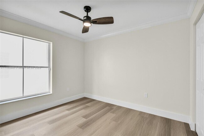 Building Photo - 4470 SW 153rd Ave