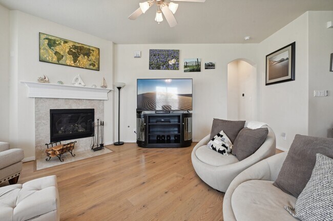Building Photo - 29918 Tallow Grove Ln