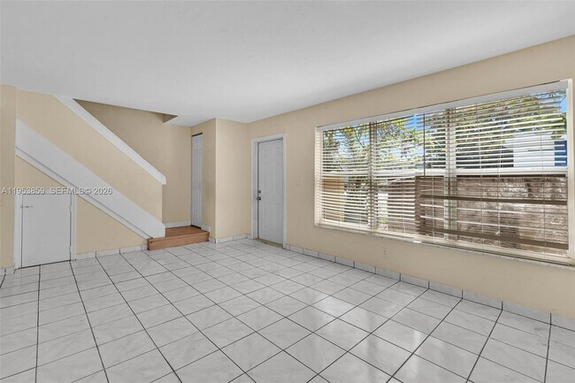 Building Photo - 3750 SW 60th Terrace