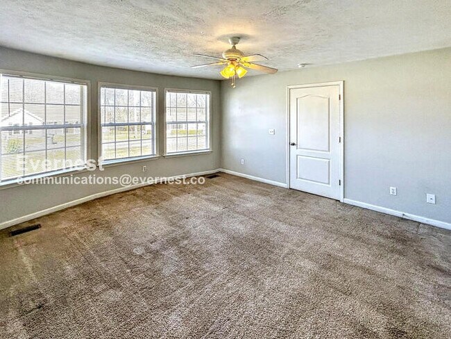 Building Photo - 1636 Joel Dr