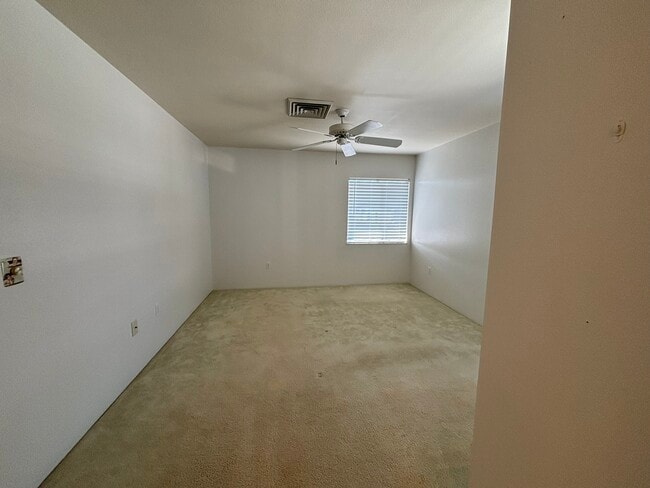 Building Photo - 91-1058-1058 Keokolo St