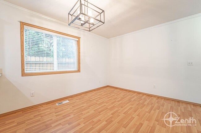 Building Photo - 8304 NE 158th Ave