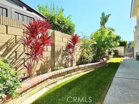 Building Photo - 3861 Fenley Dr
