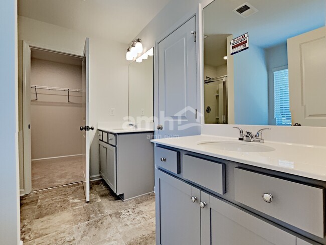 Building Photo - 356 Winston Cir