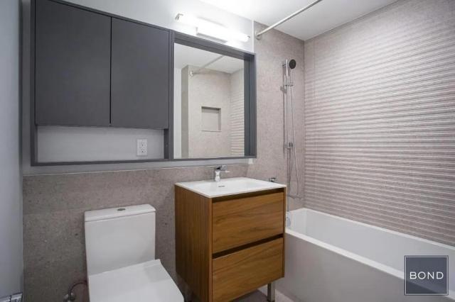 Building Photo - 2 bedroom in NEW YORK NY 10028