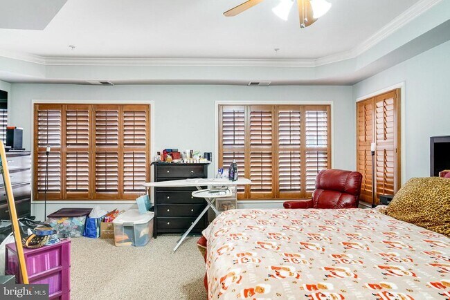 Building Photo - 456 Ferdinand Day Dr