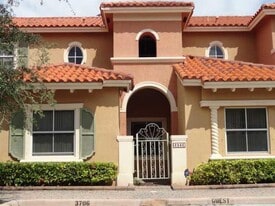 Building Photo - 4946 Leeward Ln