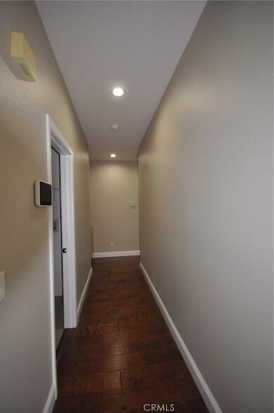 Building Photo - 8945 Honeysuckle Ave