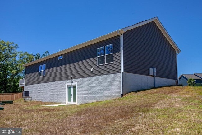 Building Photo - 145 Hickory Hill Overlook Ct.