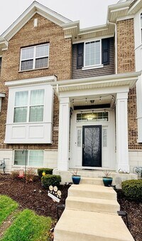 Building Photo - 2995 Madison Dr