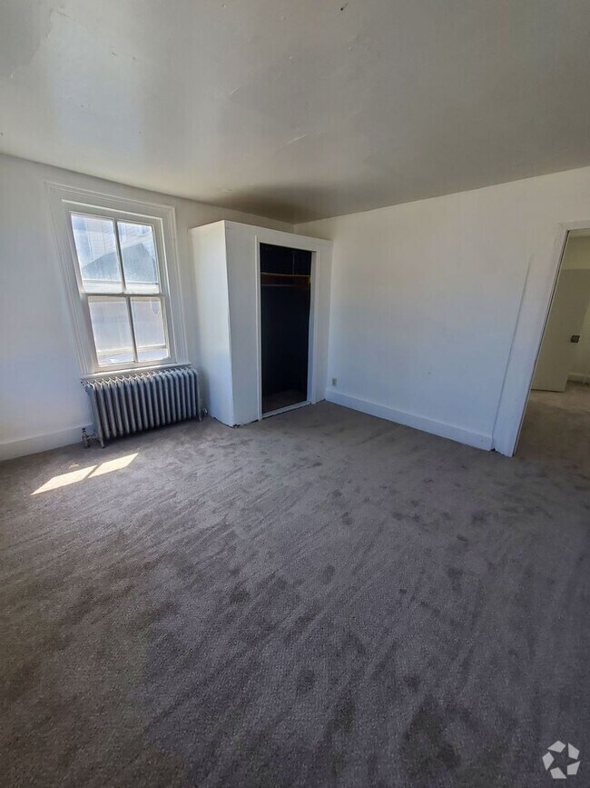 Building Photo - 5026-5028 18th Ave. (Duplex)