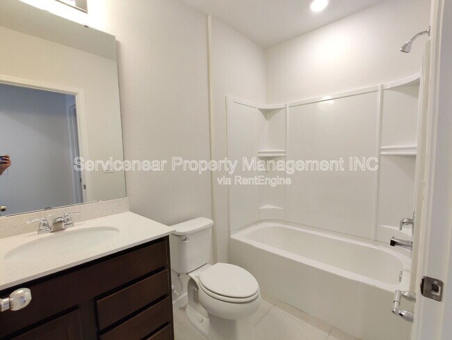 Building Photo - 30194 Merilee Pl