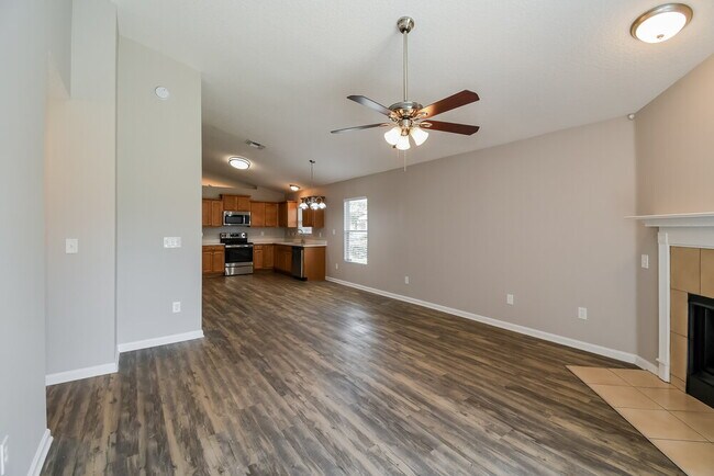 Building Photo - 2549 Fox Hill Ln
