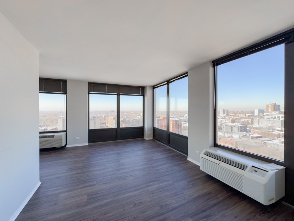 Building Photo - 4334 N Hazel St