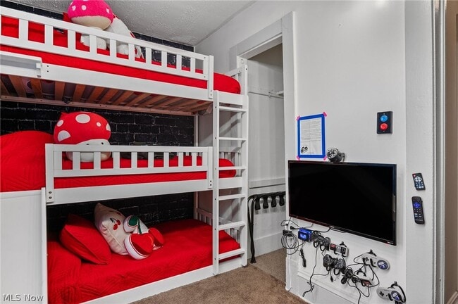 Building Photo - 9519 Preston Ave